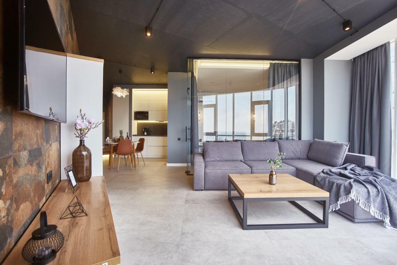 Gagarin Plaza Luxury Sea View Apartments Odessa Eksteriør billede