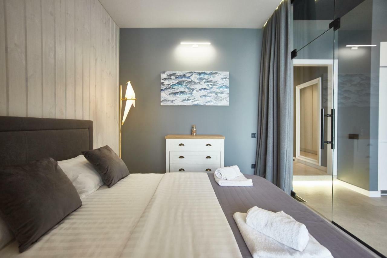 Gagarin Plaza Luxury Sea View Apartments Odessa Eksteriør billede