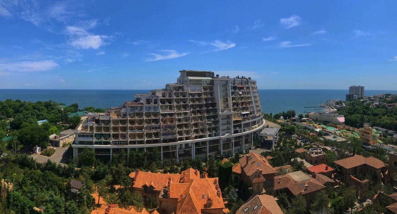 Gagarin Plaza Luxury Sea View Apartments Odessa Eksteriør billede